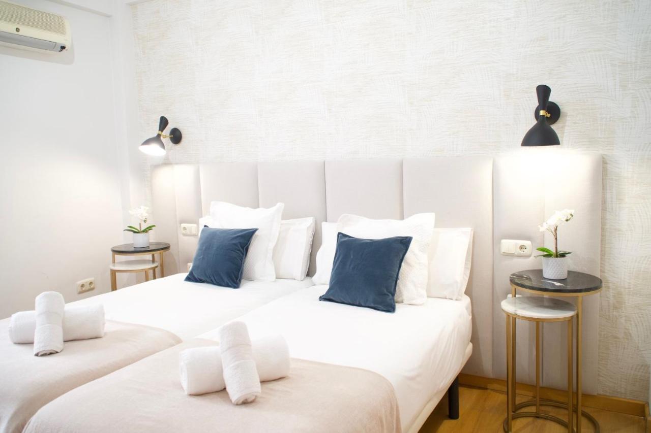 Colon & Soho By Ele Apartments มาลากา ภายนอก รูปภาพ
